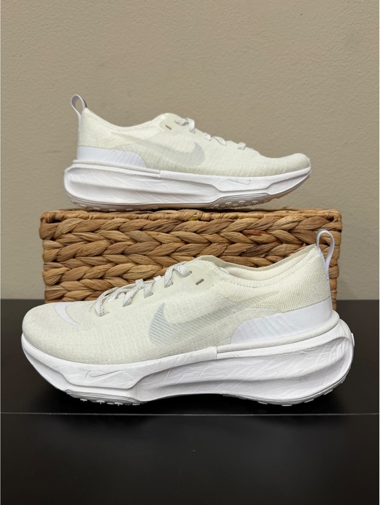 Nike Shoes - Size 7.5 - Nike Women’s ZoomX Invincible 3 “White Photon Dust”
